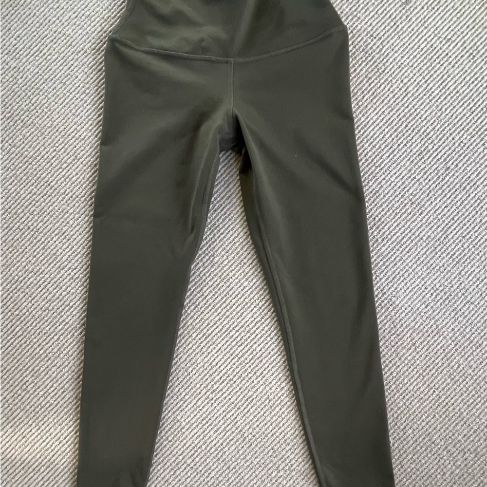 ALO Yoga Leggings